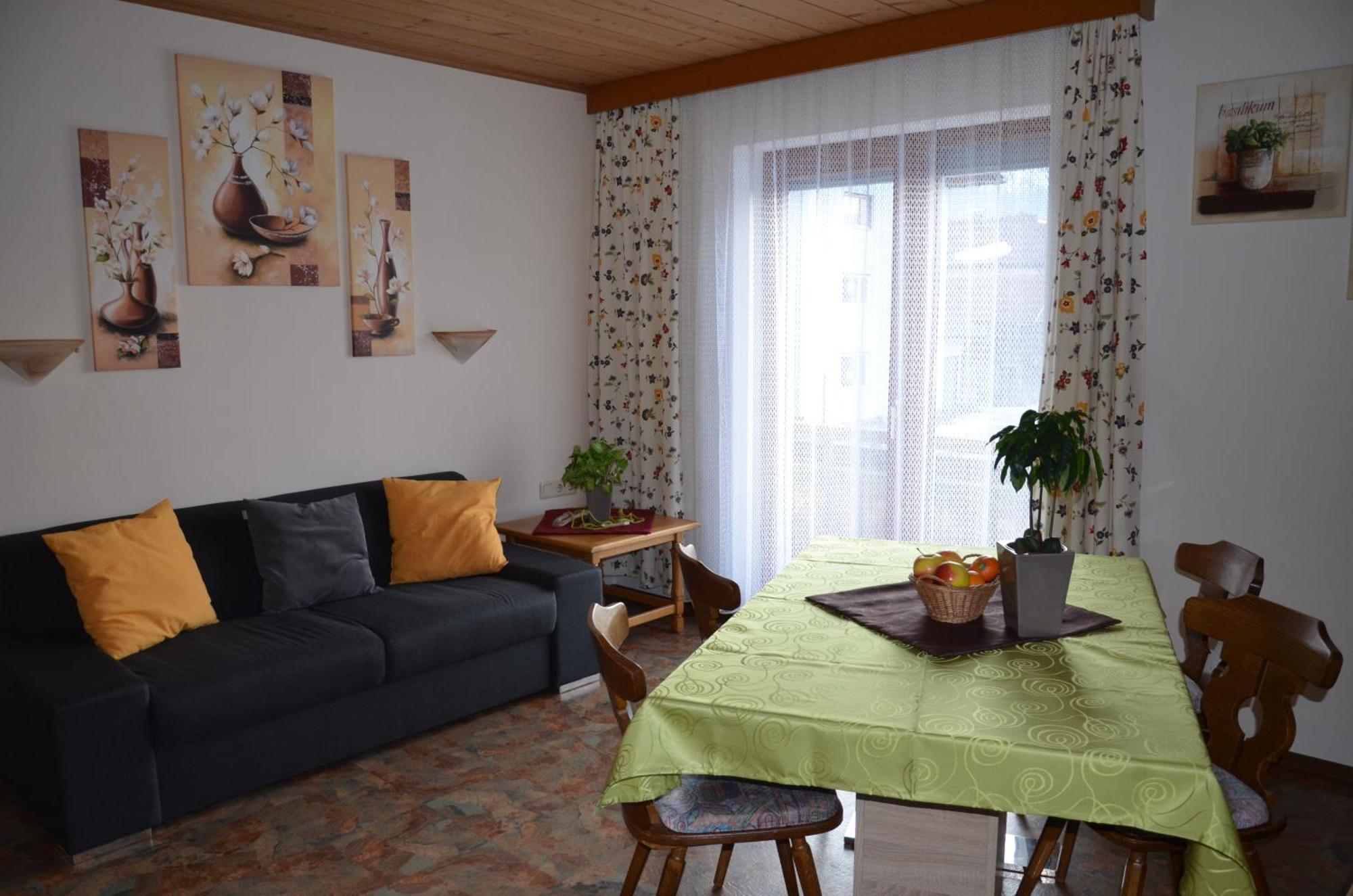 Apartment Haus Sennweg *